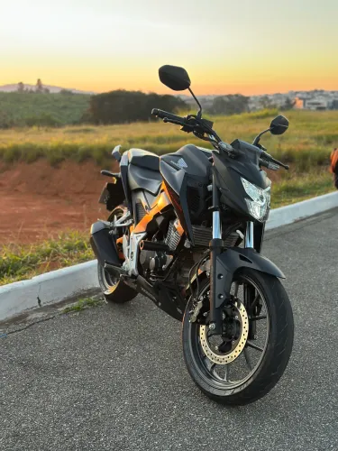 CB Twister 300cc 2023