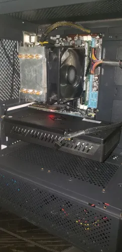 Pc gamer rx 590 8gb nova