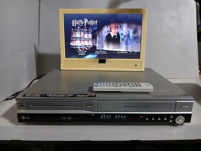 Gravador de Dvd +Vídeo Cassete LG RC7000B