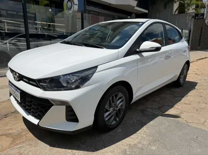 Hyundai HB20 Limited 1.0 Flex 12V Mec. 2026
