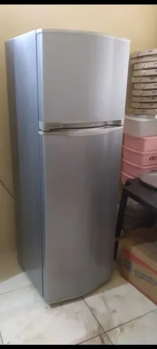 Envelopamento de geladeira 