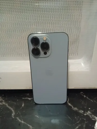 iPhone 13 pro azul