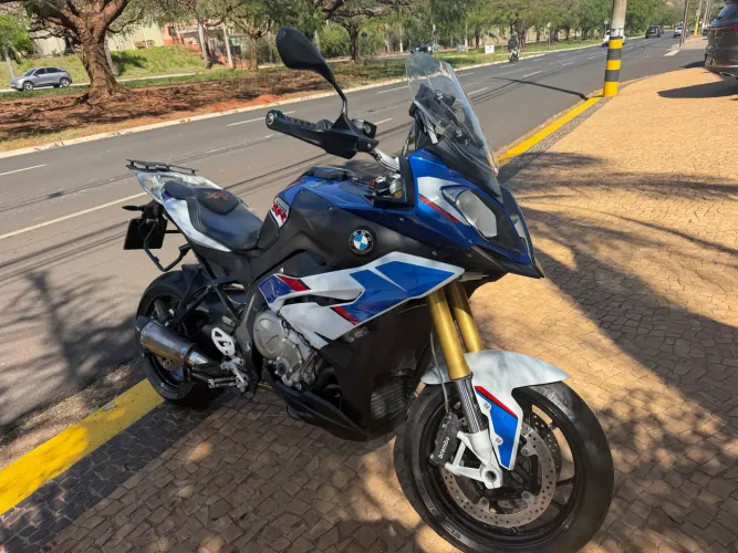 S1000 XR TRICOLOR 2018