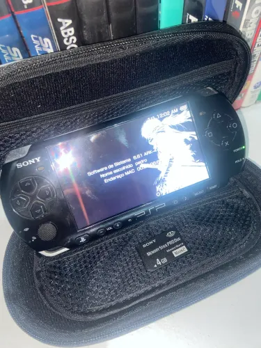 Sony PSP 3000 Preto + Estojo e Cartão 4GB Original Sony