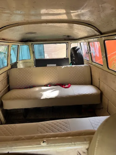 Volkswagen Kombi Standard/ Luxo/ Serie Prata 1974
