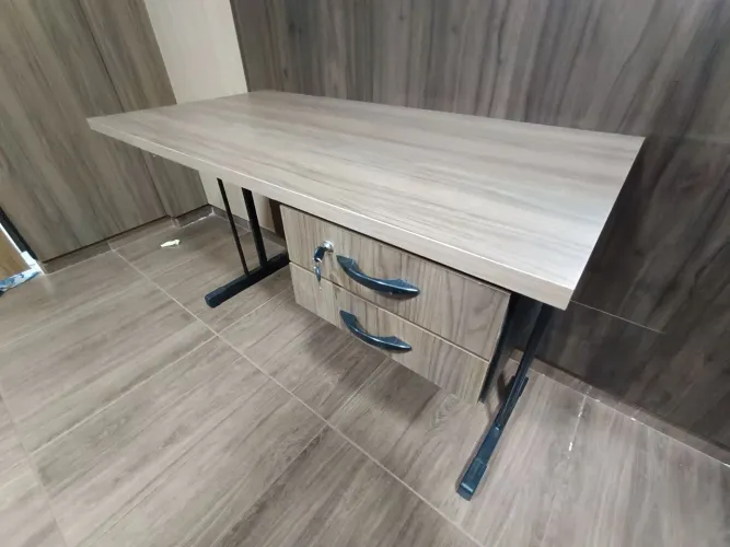 Mesa escritório reta 150x60 Entregamos com frete