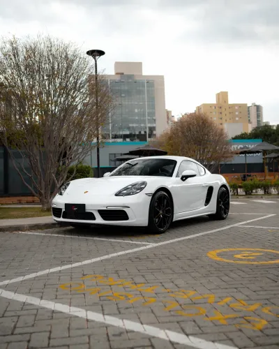 Porsche 718 Cayman Style Edition 2.0 300cv 2024