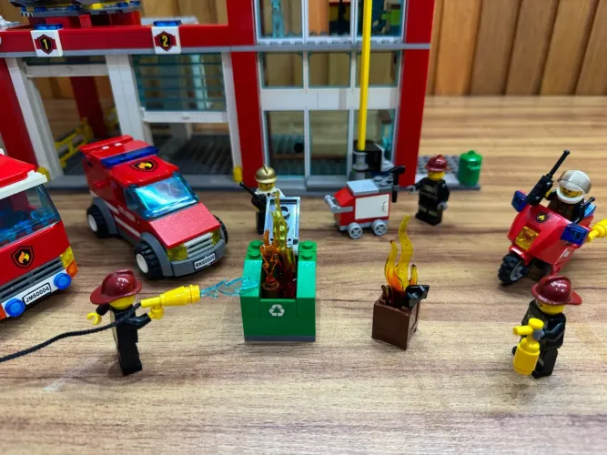 Lego City - Corpo de Bombeiros