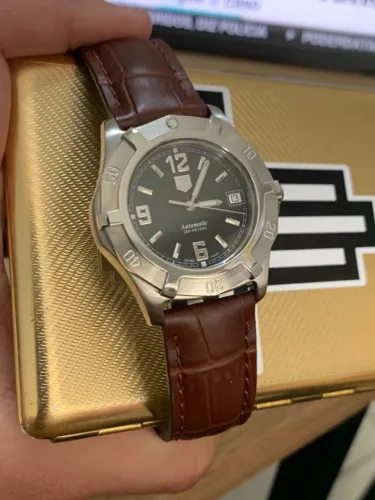 TAG Heuer - 2000 Series Professional. 38mm. Automático.