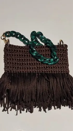 BOLSA DE CROCHÊ COM FRANJA