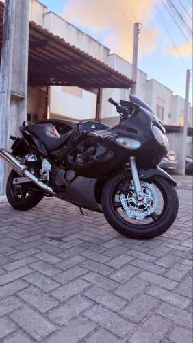 SUZUKI GSX 750F 2009 Extra - Mônica 