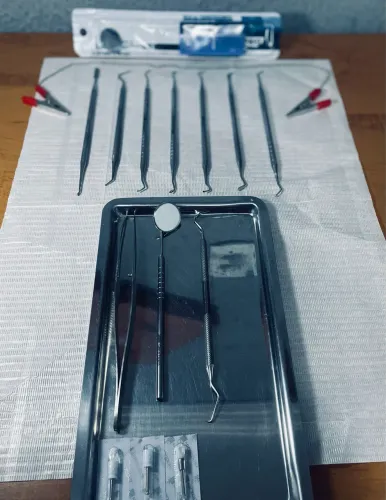 Kit clínico odontológico completo, ideal para estudantes iniciantes