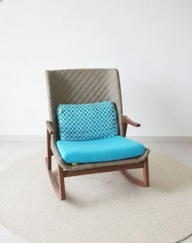 OPORTUNIDADE: Poltrona de Balanço Design de Luxo (Preço de Desapego)