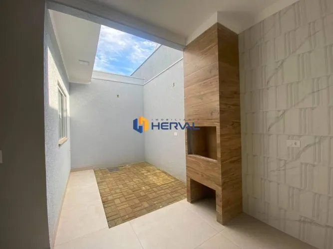 Casa com 3 quartos à venda, 93 m² por R$ 450.000 - Jardim Panorama - Sarandi/PR