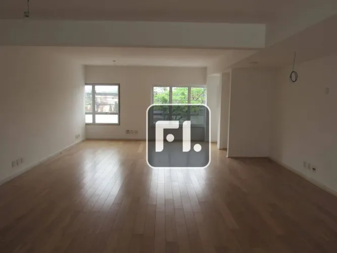 Prédio para alugar, 200 m² por R$ 11.352,76/mês - Alphaville Empresarial - Barueri/SP