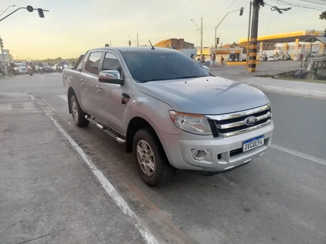 Ford Ranger XLT 2.5 16V 4X2 CD Flex 2014