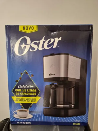Cafeteira Oster Inox, 1,2L, 110V, Preto/Inox, 750W, OCAF600