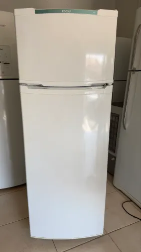 Geladeira Duplex 110v bem conservada 