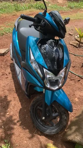 Moto honda elite 125