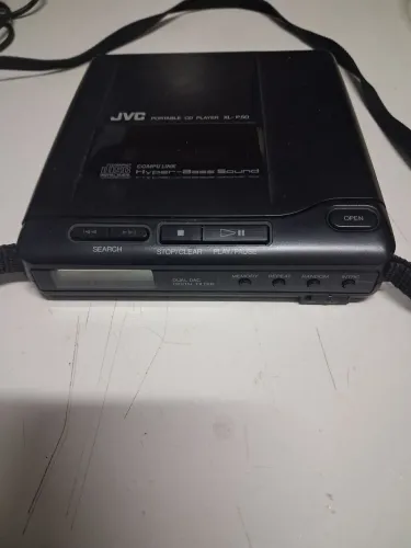 JVC PORTABLE CD PLAYER MODELO (XL P50 )