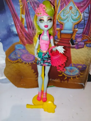Boneca Monster High Laggonafire