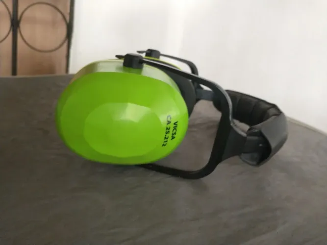 Protetor auricular abafador