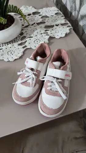 Tênis infantil 31 Stitch feminino