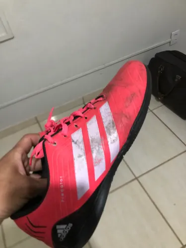 CHUTEIRA ADIDAS ROSA 