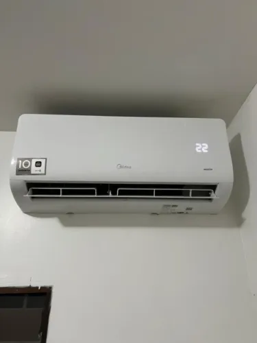 Ar Condicionado Midea Inverter 9.000 BTUs Wi-Fi - Seminovo (2 anos)