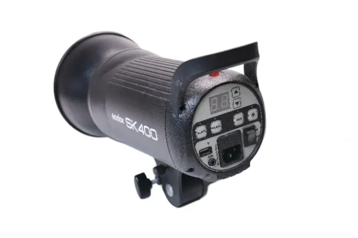 Flash de estudio Godox SK400