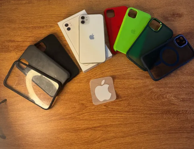 iPhone 11 - 128gb - Branco