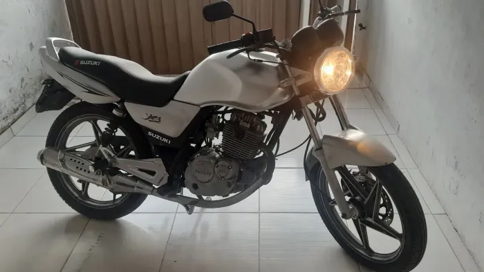 Suzuki yes 125cc 2009