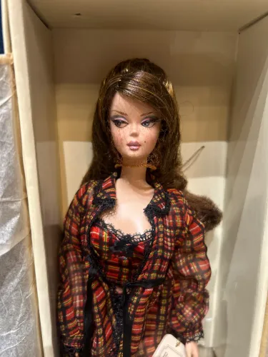 Barbie Highland Fling 2005 Silkstone Fashion Model Collection Gold Label