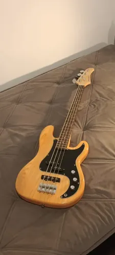Baixo Jazzbass Strinberg PBS50 Natural
