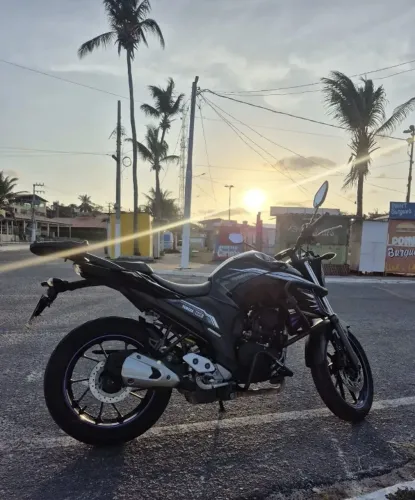 FAZER 250 PANTERA NEGRA