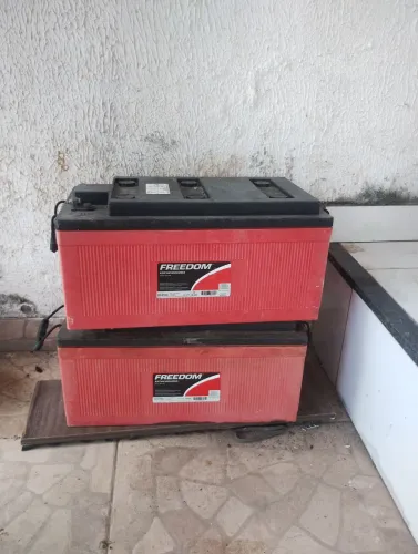 bateria estacionária 240A