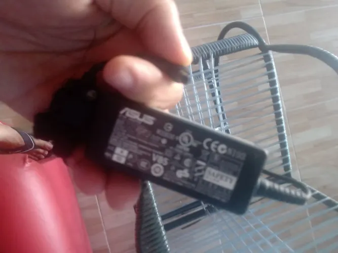 Fonte Asus 12v 3a bico fino