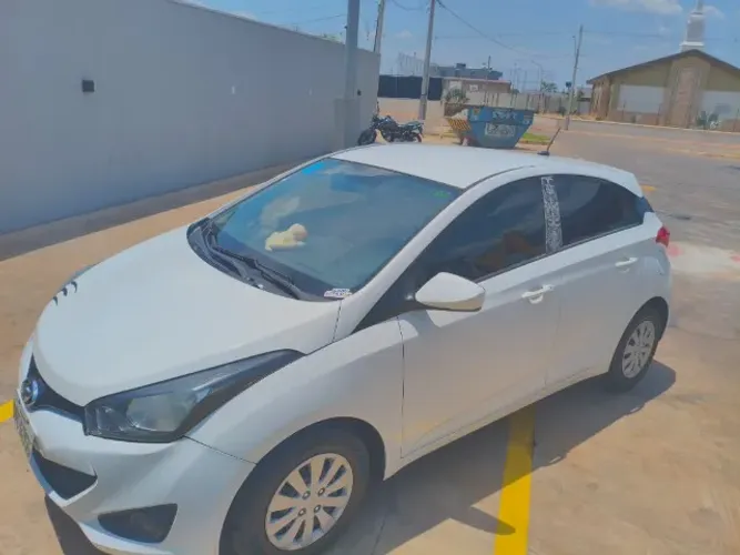 Hyundai HB20 Comf./c.plus/c.style 1.0 Flex 12V 2015