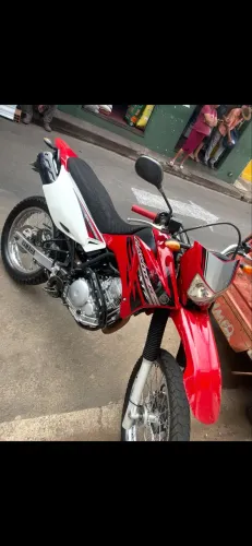 Lander 250 impecável!!