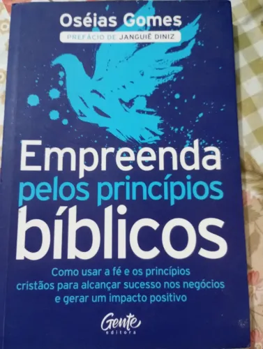 Livro Empreenda pelos princípios bíblicos