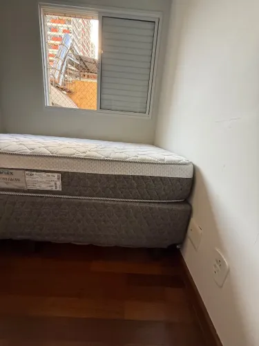 Box e colchão casal 