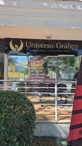 Vaga de auxiliar atendimento.