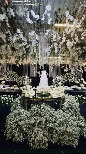 Decoração de eventos e flores naturais