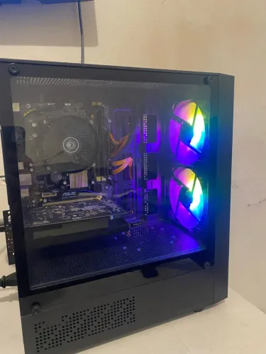 PC Gamer i5-4460/12GB RAM/RX 550 2GB