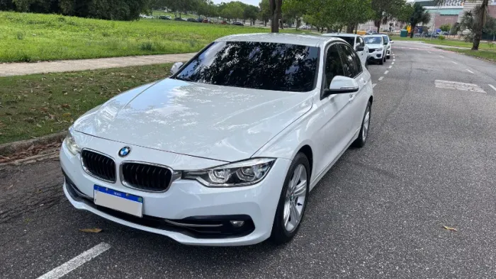 BMW 320I A Modern/sport TB 2.0/a.flex 16V 4P 2017