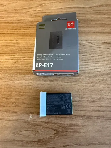 Bateria Canon LP-E17 Original (Nova / Usada apenas uma vez)