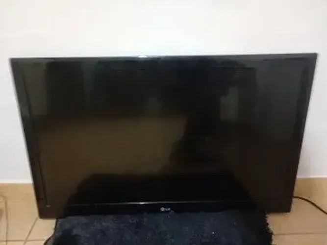 TV LCD LG 42 polegadas oportunidade apenas 450,00