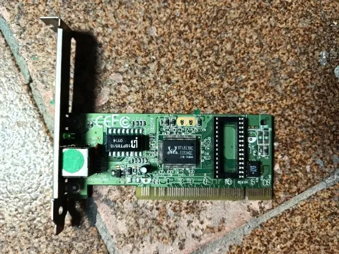 Placa de rede Realtek RTL8139C compat. c/ MS-DOS Win95 NT