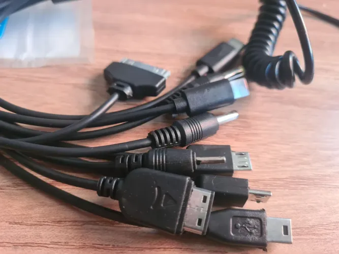 Cabo multi carregador usb