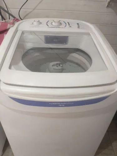 Máquina de lavar roupa